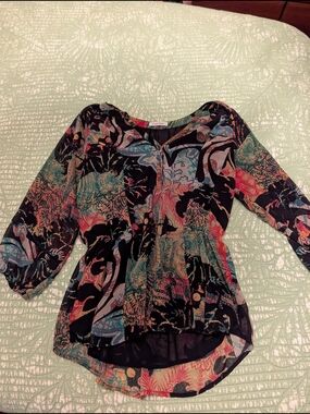Calvin Klein Sheer Multi-Color Printed V-Neck Blouse